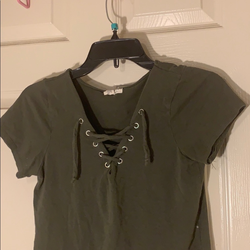 Short sleeve tank top